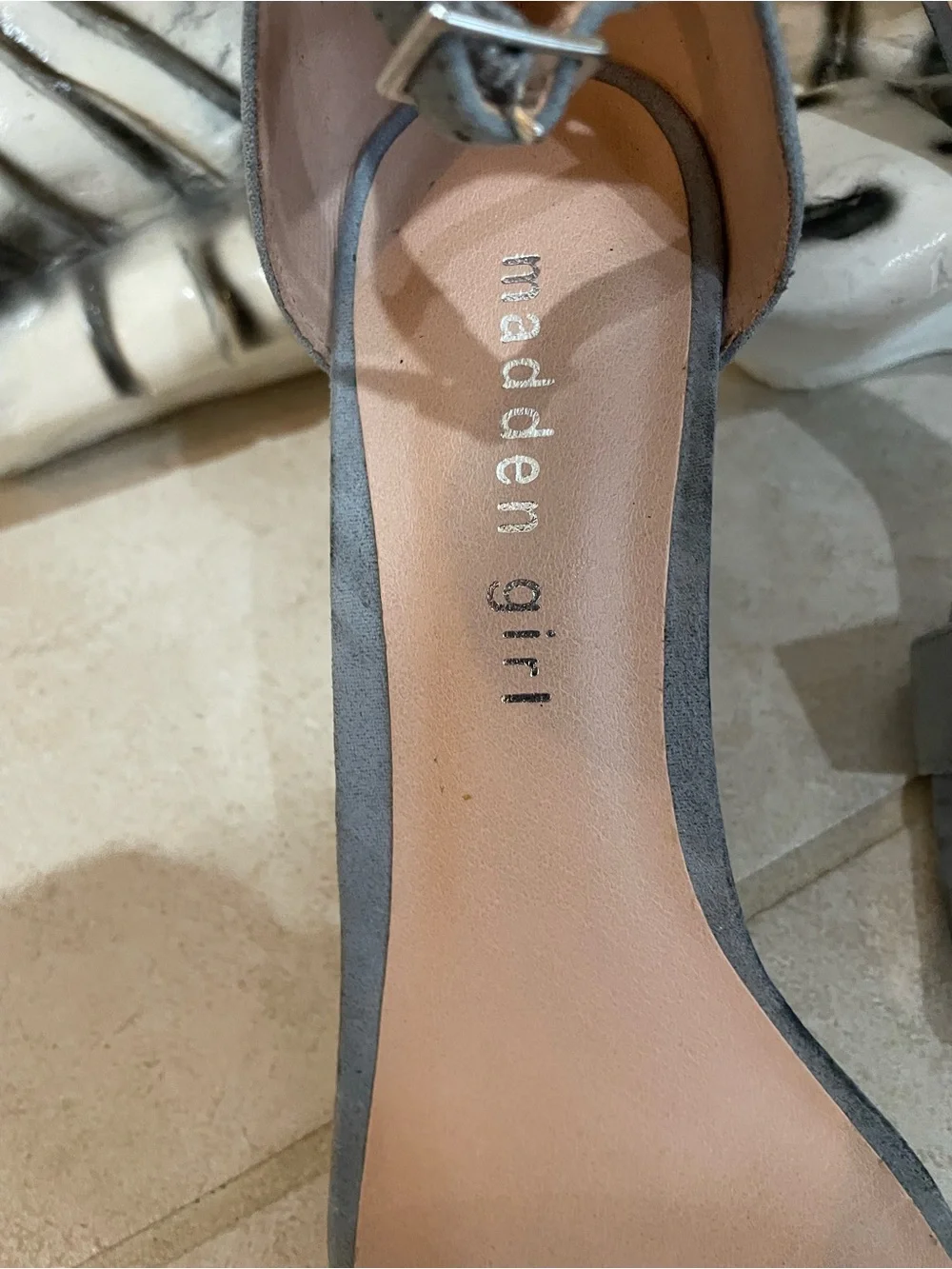 Madden Girl Beella light blue/gray suede ankle strap dress sandals Preowned SZ 8